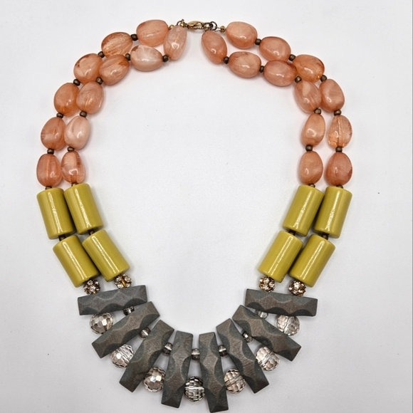 COS Plastic Beaded Colorful Pink Gray Yellow Pastel Statement Necklace - Picture 8 of 8